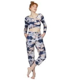 Onzie Gypsy Joggers Nomad Blossom -Beyond Yoga || Onzie || Marika Sales Store 1740088573987 nomadblossom 4a