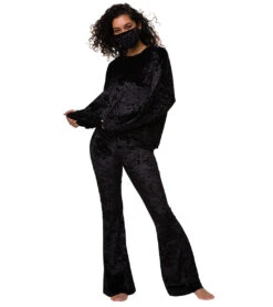 Onzie Bell Flare Yoga Pants Black Crushed Velvet -Beyond Yoga || Onzie || Marika Sales Store 1740261359651 blackcrushedvelvet 5a