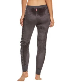 Hard Tail Velvet Skinny Side Shine Joggers -Beyond Yoga || Onzie || Marika Sales Store 1740264996899 earlgray 3a