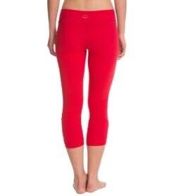 Beyond Yoga Essential Gathered Yoga Capris Crimson Red -Beyond Yoga || Onzie || Marika Sales Store 1745877336099 crimsonred 3a