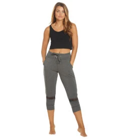 Marika Eva Capri Yoga Joggers Heather Black -Beyond Yoga || Onzie || Marika Sales Store 1749599977507 heatherblack 4a