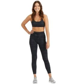 Vuori Daily Yoga Leggings Black Camo 8 Vuori Daily Yoga Leggings Black Camo -Beyond Yoga || Onzie || Marika Sales Store 1805252362275 blackcamo 4a