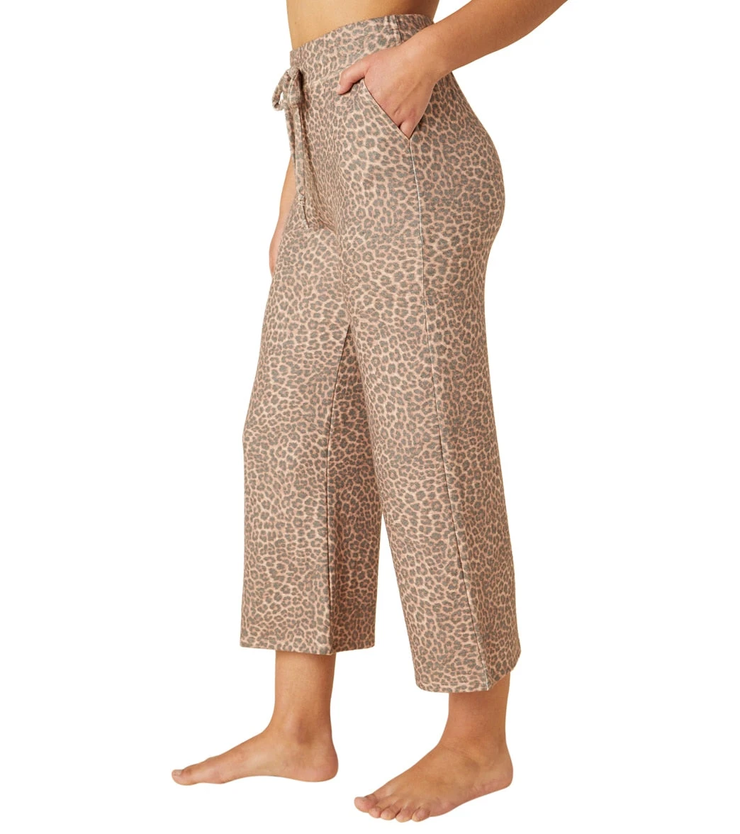 Beyond Yoga Wide Leg High Waisted Cropped Sweatpant 6 Beyond Yoga Wide Leg High Waisted Cropped Sweatpant - Image 4