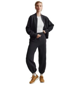 Varley Alia Zip Sweat Black -Beyond Yoga || Onzie || Marika Sales Store 7052132024363 black 4a