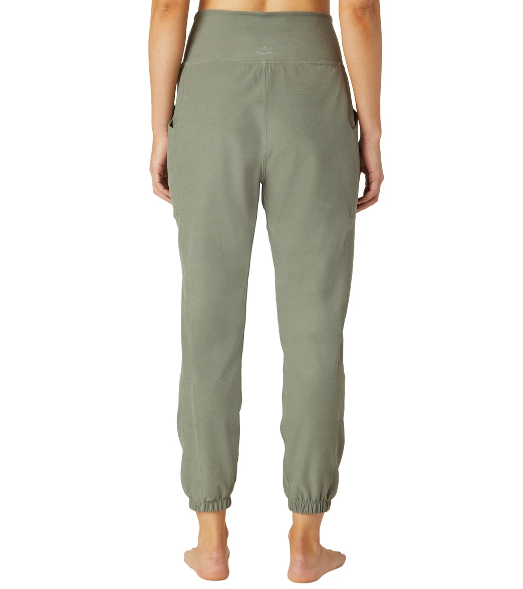 Beyond Yoga Spacedye City Midi Jogger Grey Sage Heather 4 Beyond Yoga Spacedye City Midi Jogger Grey Sage Heather - Image 2