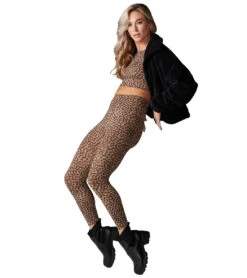 Tavi Chill Full Zip Fleece Jacket Ebony -Beyond Yoga || Onzie || Marika Sales Store 7132311945259 ebony 4a